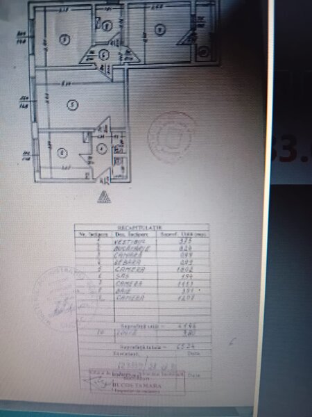 Piata Minis, metrou,